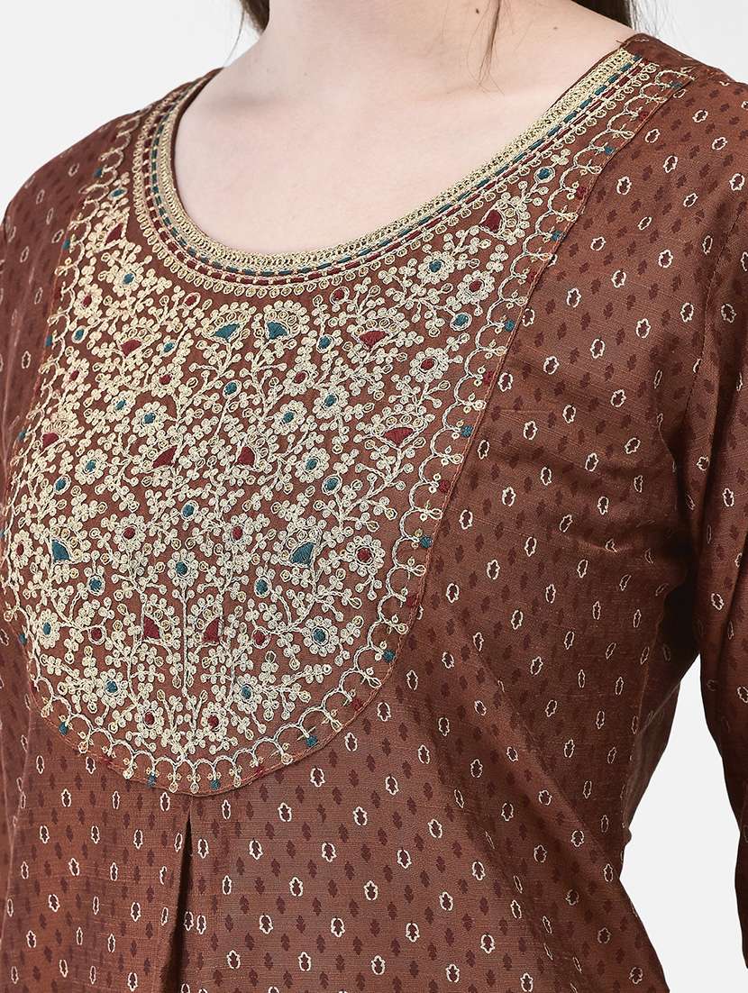 women printed three quarter sleevea-line kurta - 22295134 -  Standard Image - 4