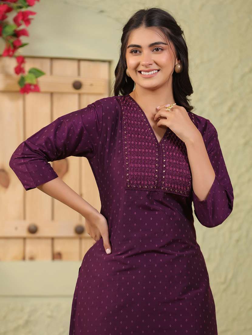 women printed three quarter sleeve straight kurta - 22295155 -  Standard Image - 4
