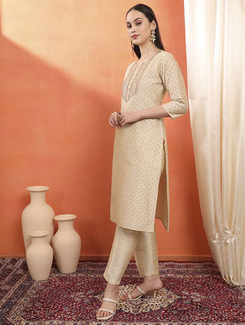 women printed three quarter sleeve straight kurta - 22295161 -  Standard Image - 4