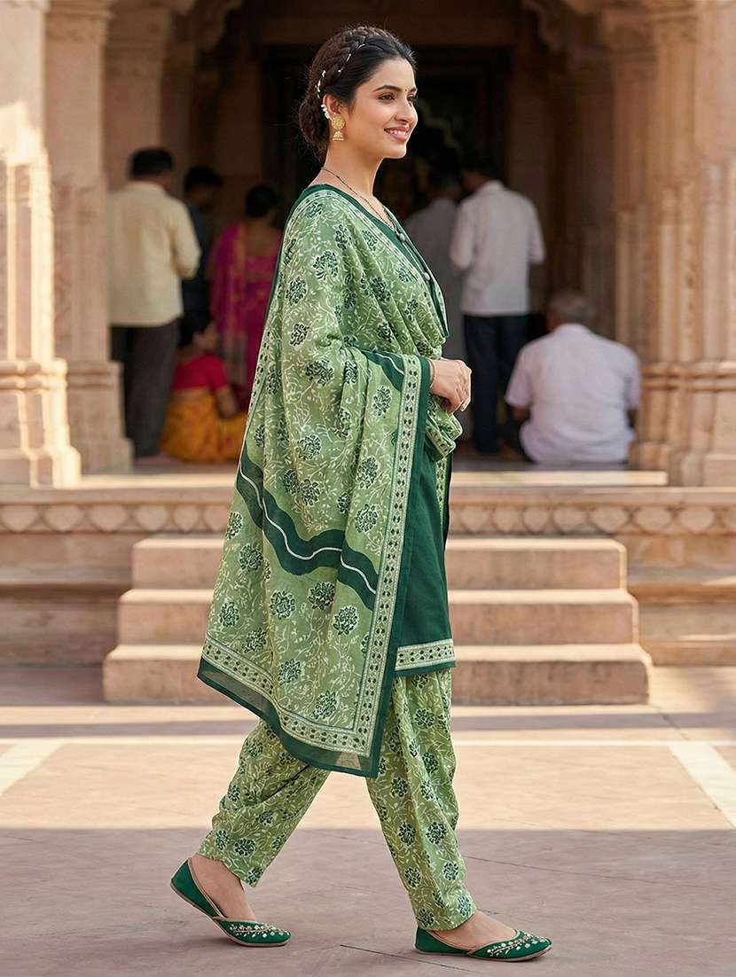 women solid three quarter sleeve kurta salwar with dupatta set - 22295167 -  Standard Image - 1