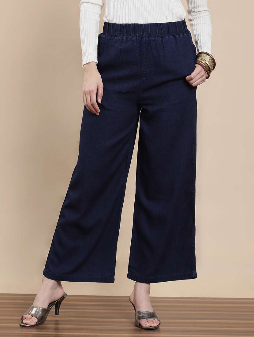 women solid mid rise flared palazzo