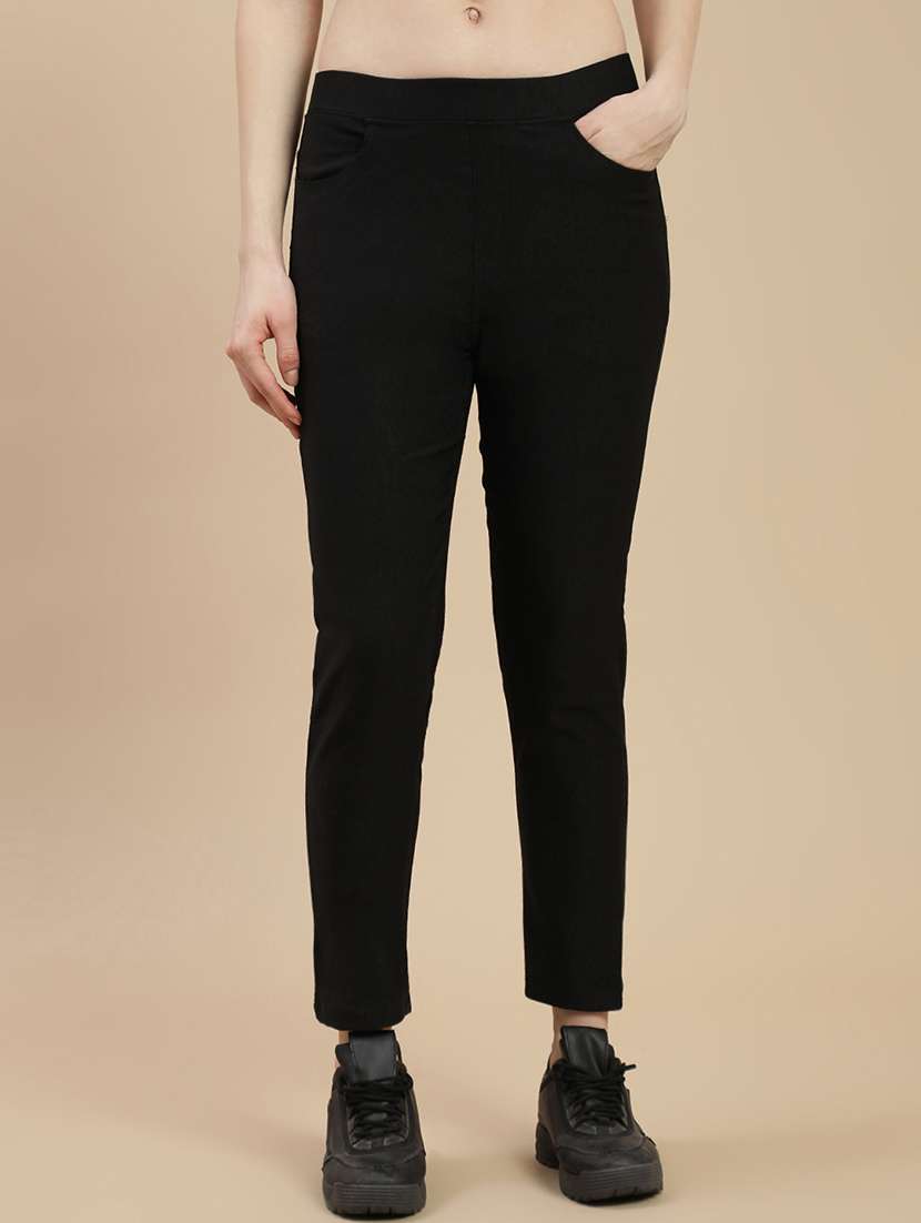 women solid mid rise jegging