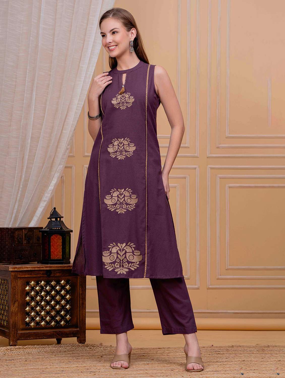 women printed sleeveless kurta pant set - 22295834 -  Standard Image - 1