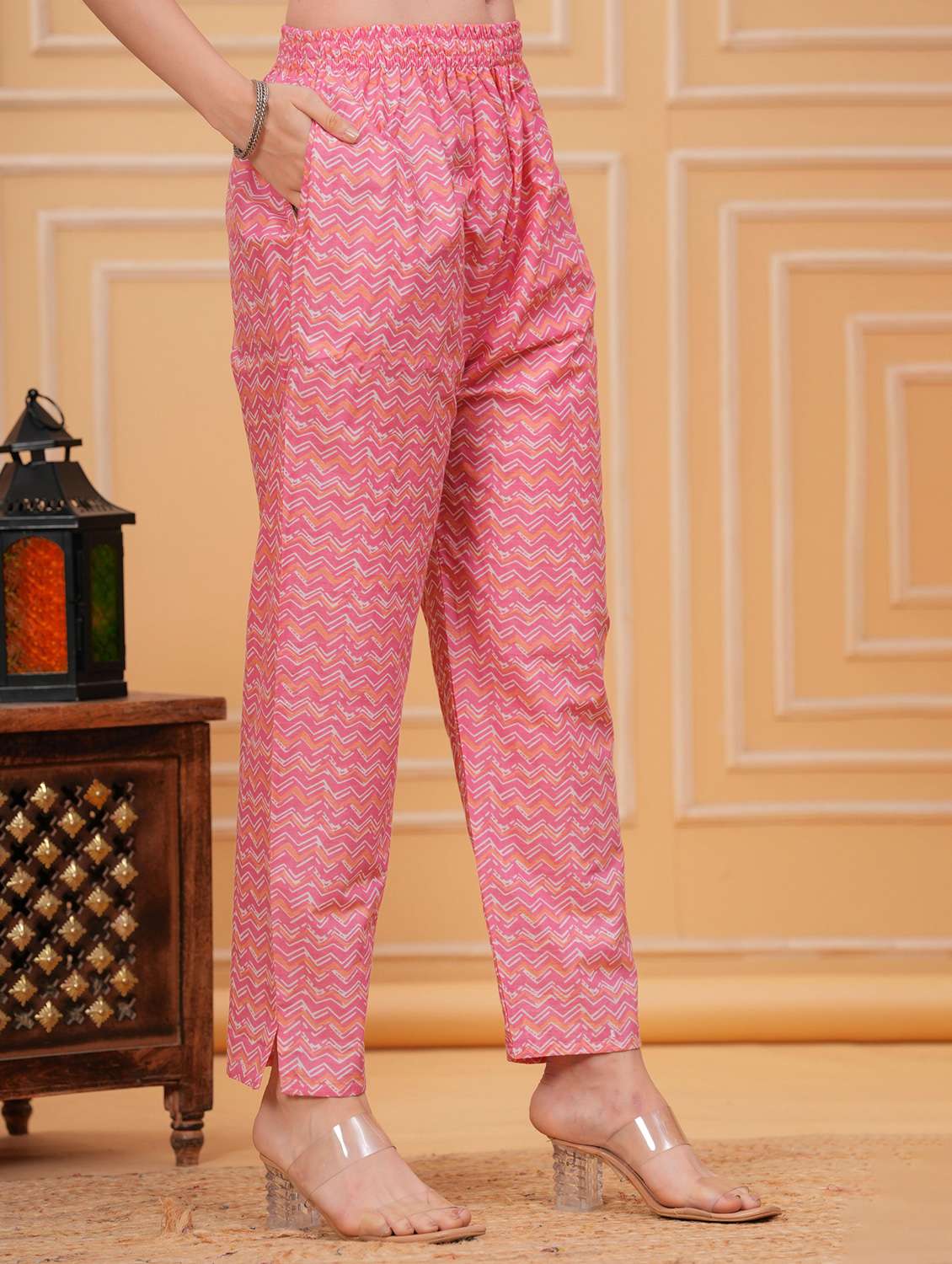 women floral notch neck kurta pant with dupatta set - 22295850 -  Standard Image - 6