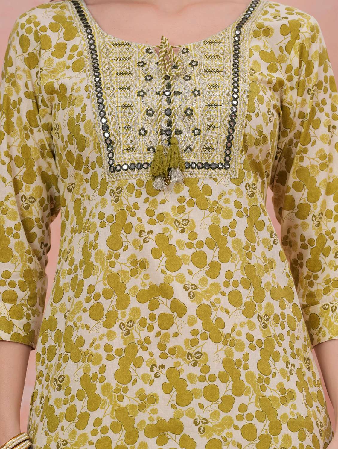 women printed tie-up neck kurta pant with dupatta set - 22295852 -  Standard Image - 6