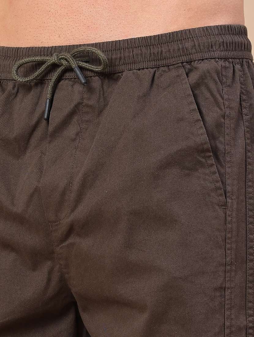 men solid mid rise full length track pant - 22296170 -  Standard Image - 1