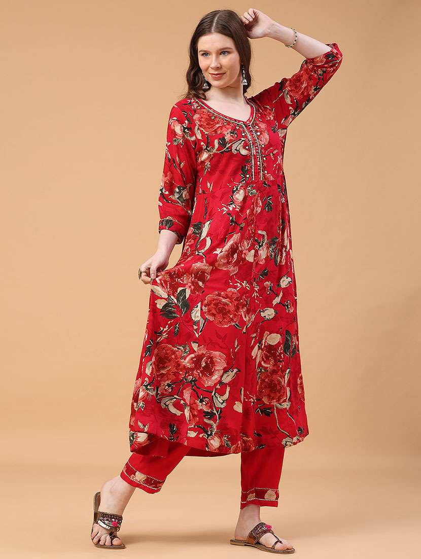 women floral three quarter sleeve kurta pant with dupatta set - 22296183 -  Standard Image - 1