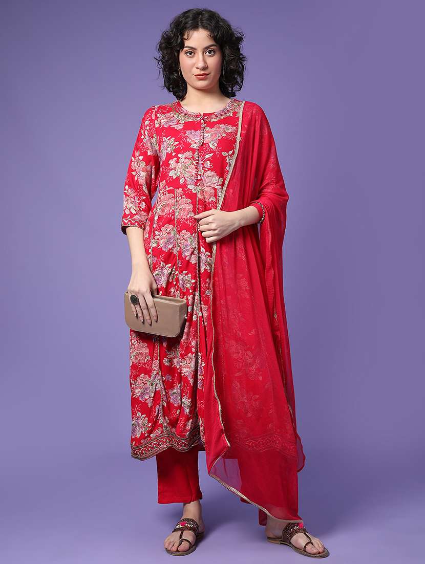 women floral three quarter sleeve kurta pant with dupatta set