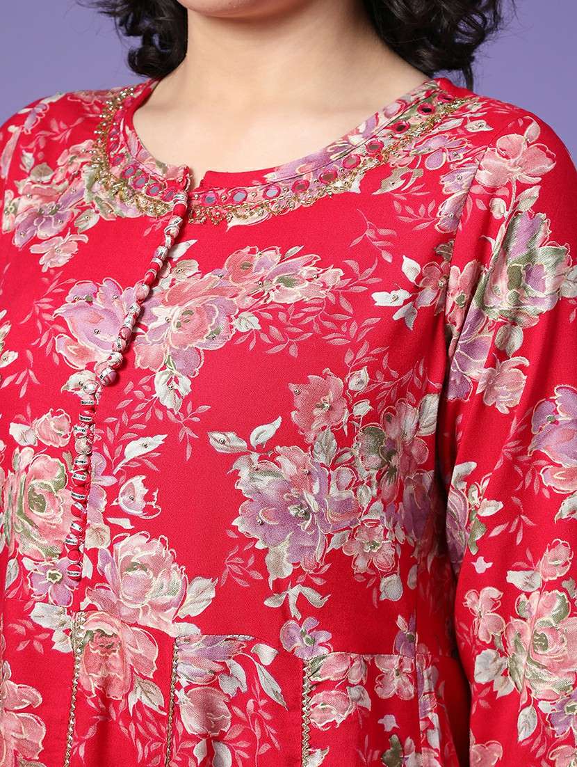 women floral three quarter sleeve kurta pant with dupatta set - 22296187 -  Standard Image - 4