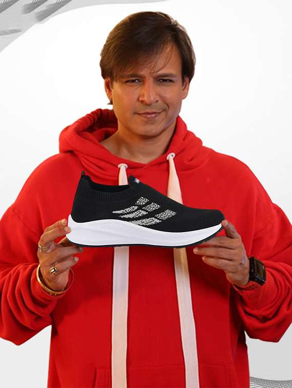 men printed slip on sport shoes - 22296516 -  Standard Image - 1