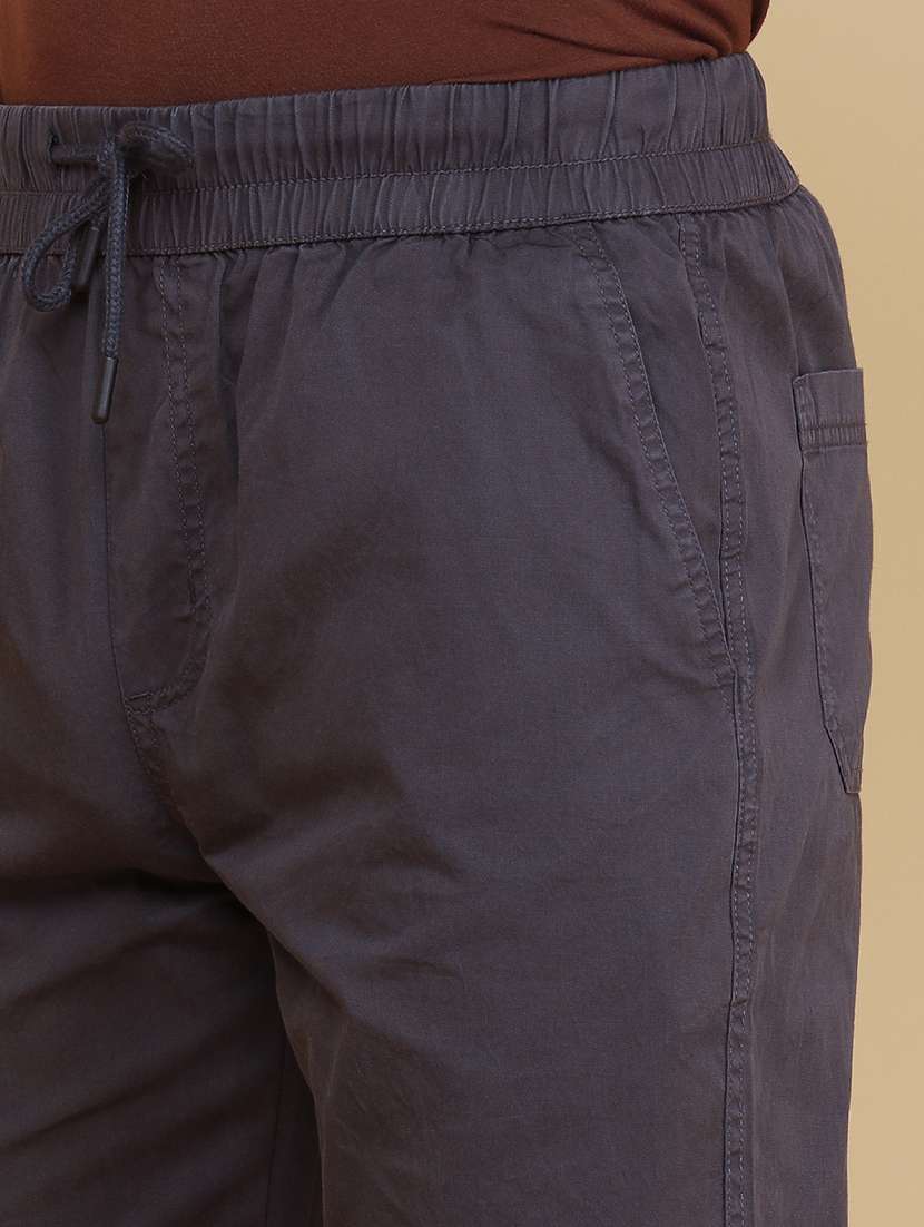 men solid mid rise regular fit jogger - 22296965 -  Standard Image - 1