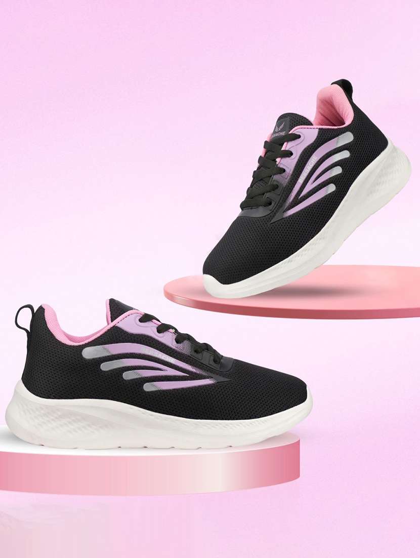 women solid lace-up casual shoe