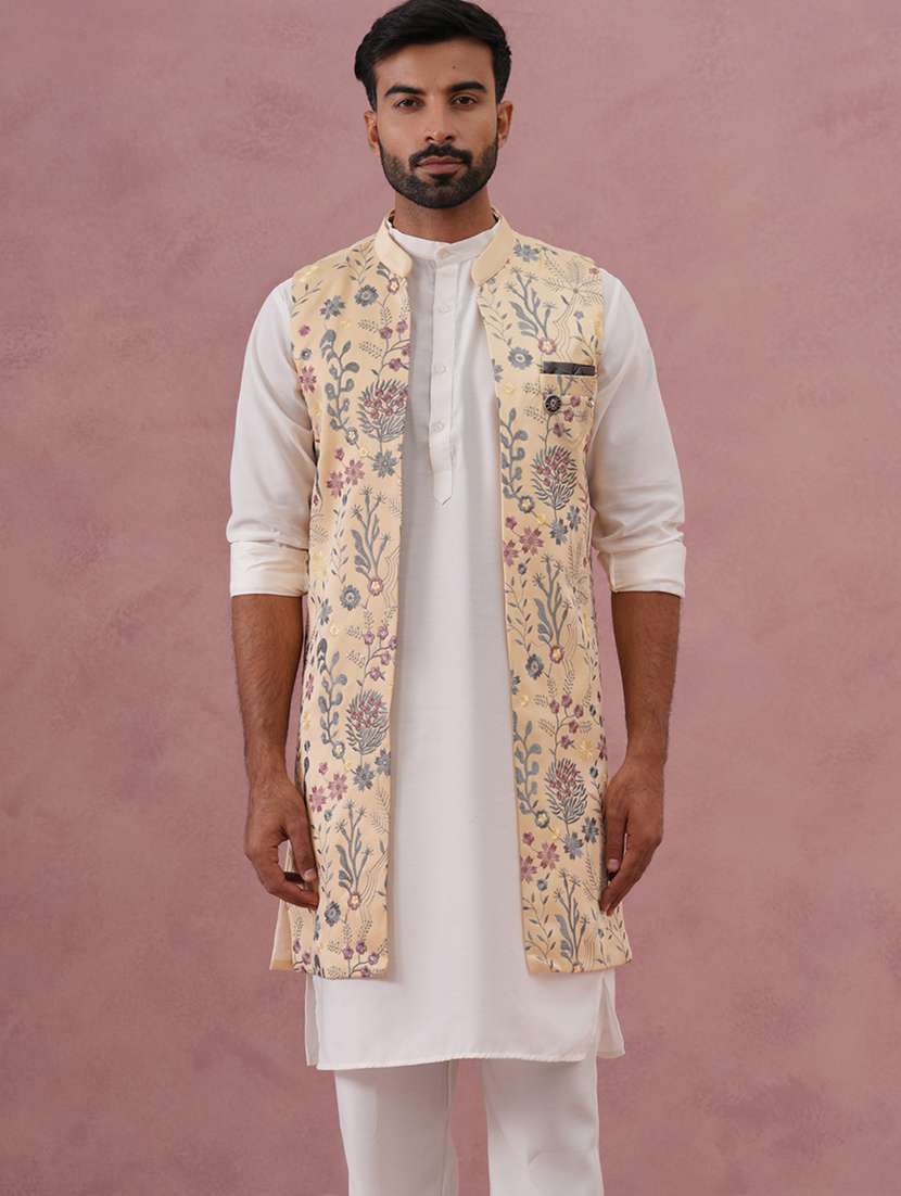 men solid with work mandarin neck kurta pyjama with jacket ethnic wear set - 22297237 -  Standard Image - 4