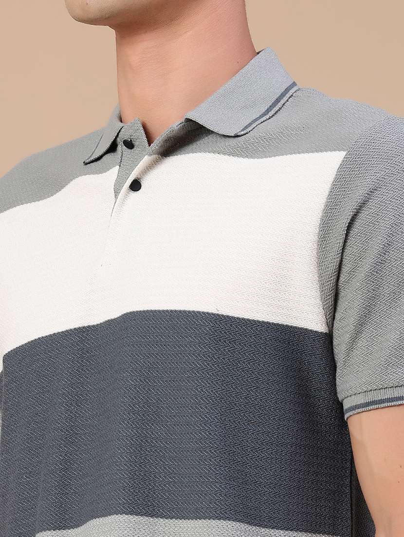 Men Colourblocked Short Sleeves Polo T-shirt - 22298005 -  Standard Image - 1