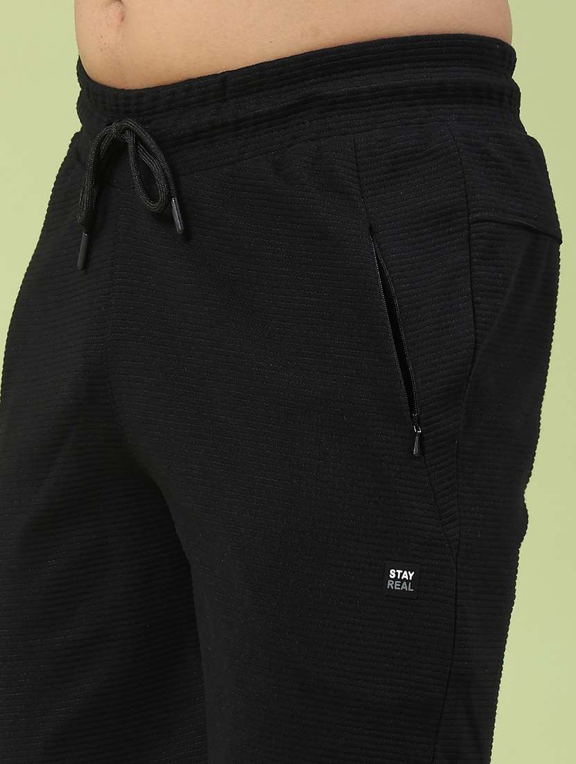 men self design mid rise regular fit sports shorts - 22298057 -  Standard Image - 1