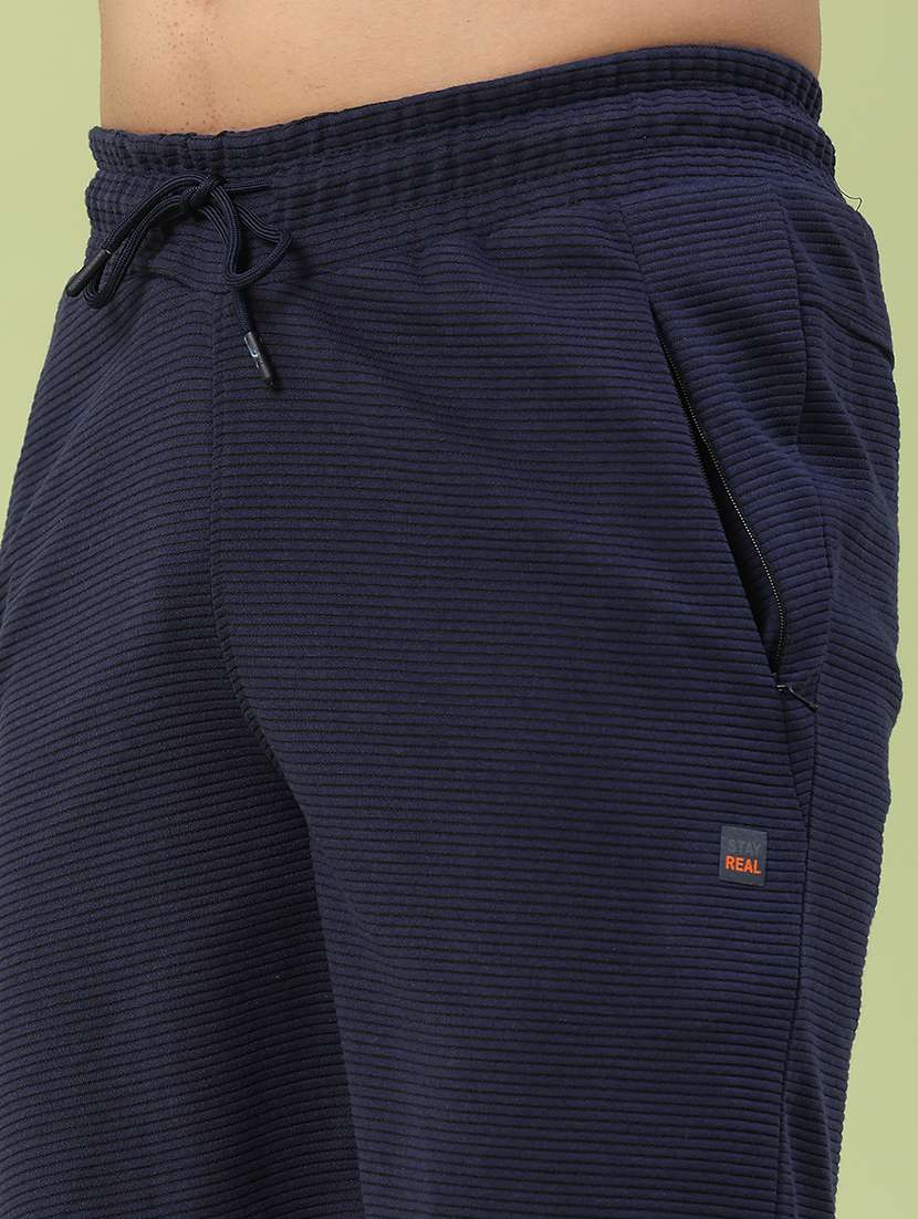 men self design mid rise regular fit sports shorts - 22298058 -  Standard Image - 1