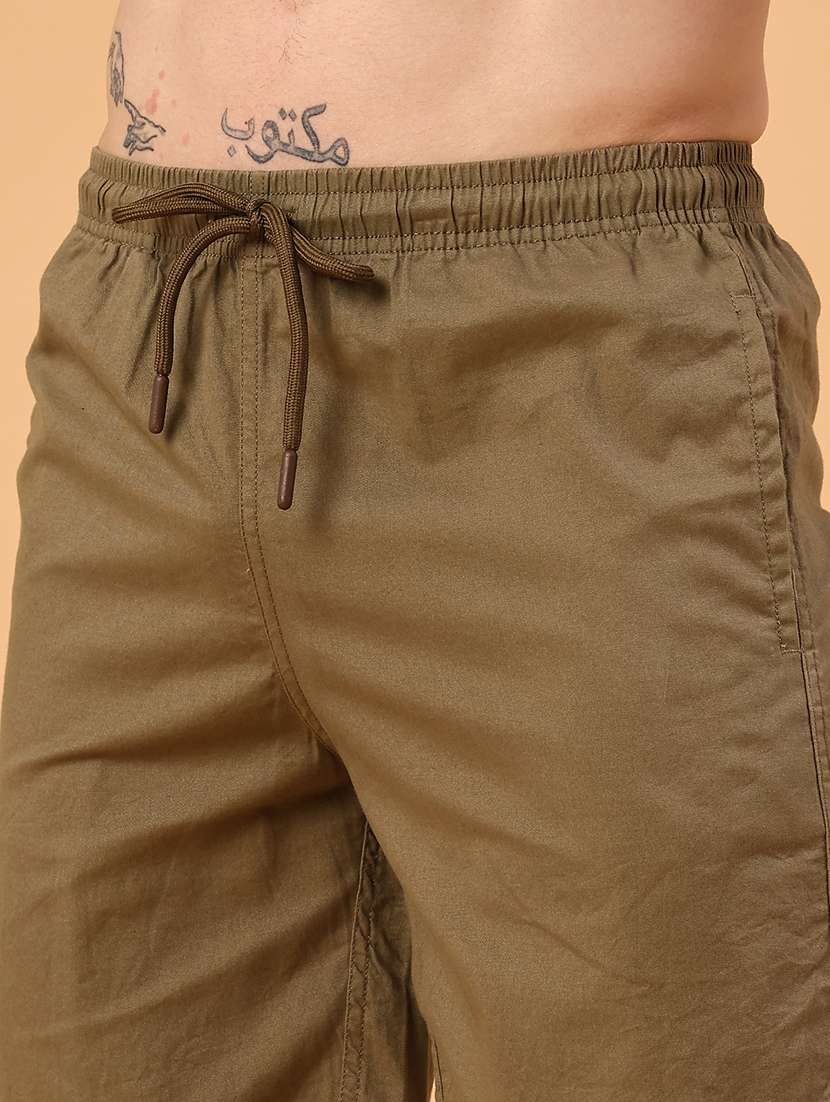 olive cotton  short - 22298349 -  Standard Image - 1