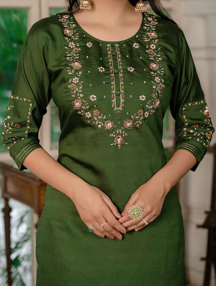 women solid with work three quarter sleeve kurta pant with dupatta set - 22298493 -  Standard Image - 4