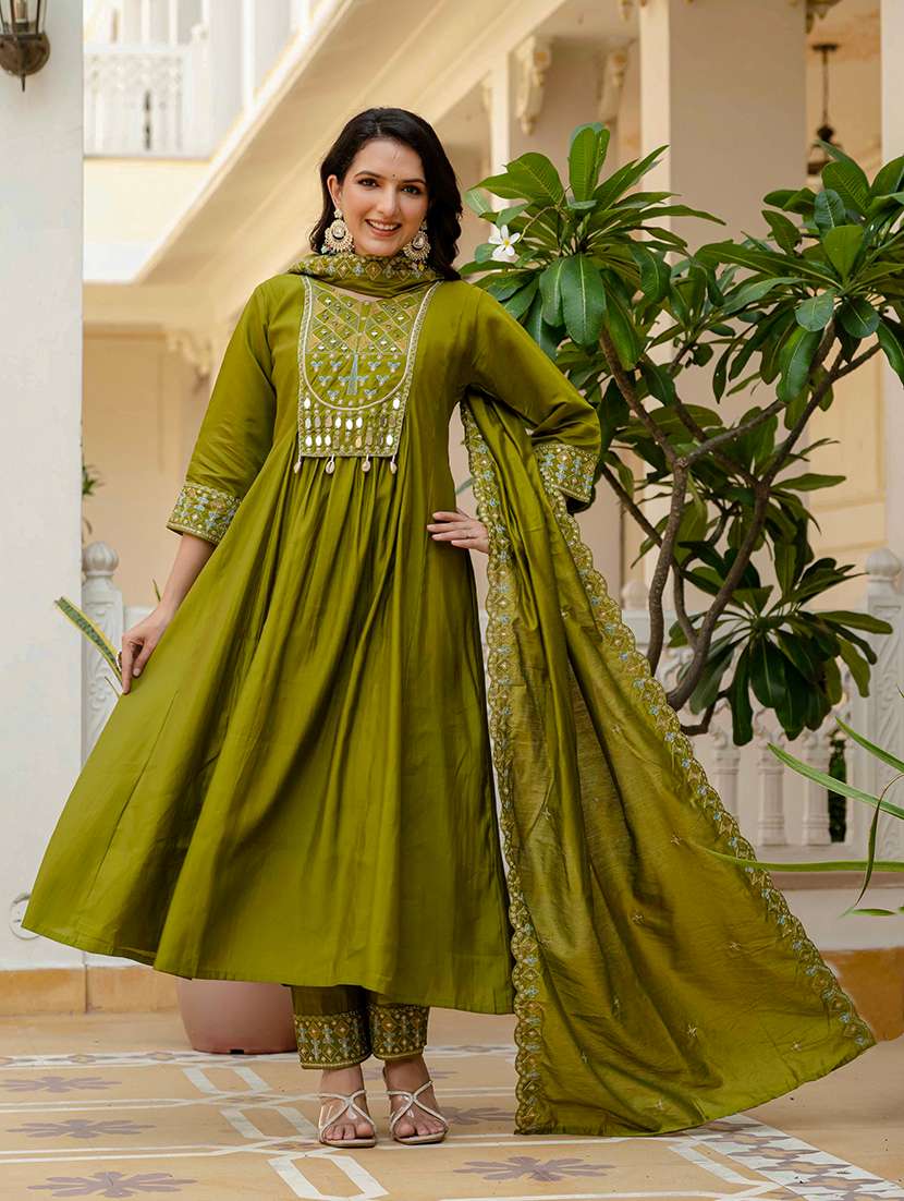 women solid with work three quarter sleeve kurta pant with dupatta set - 22298502 -  Standard Image - 1