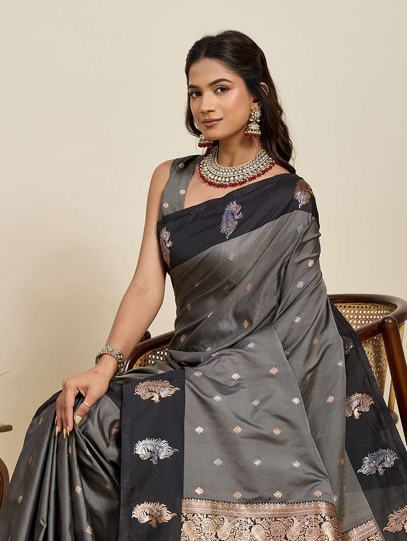 women self design banarasi saree with blouse - 22298683 -  Standard Image - 4
