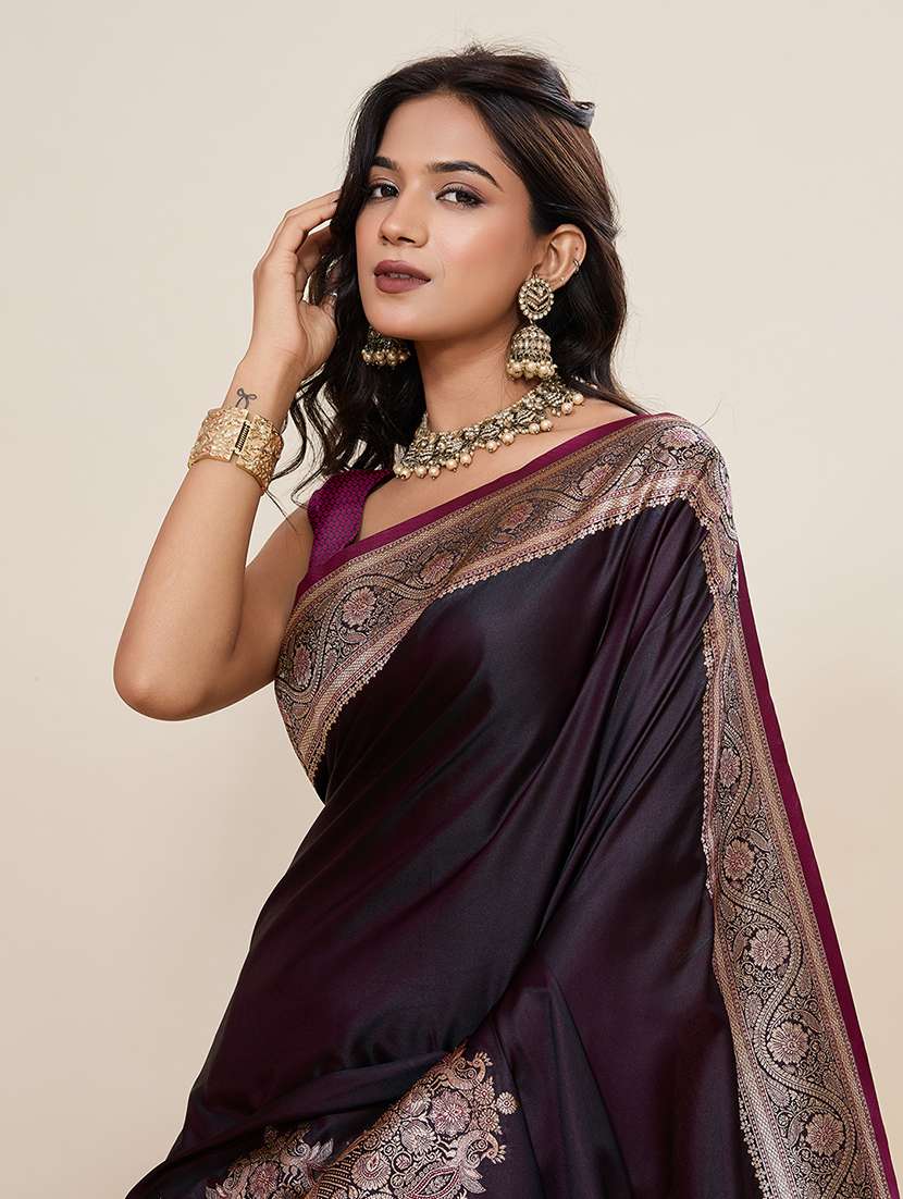 Women Solid With Bordered Saree With Blouse - 22298707 -  Standard Image - 4