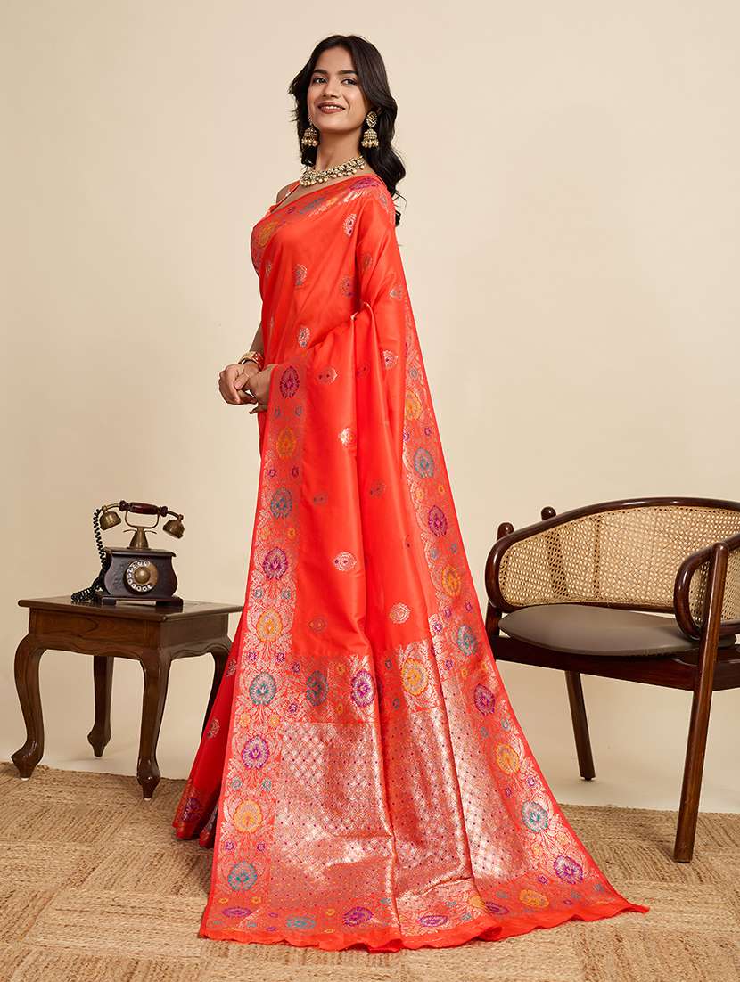 women self design banarasi saree with blouse - 22298709 -  Standard Image - 1