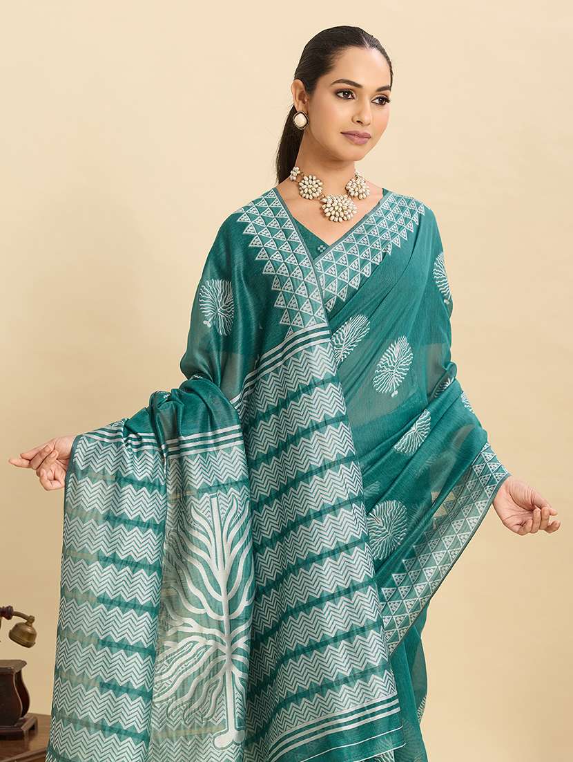women self design bordered saree with blouse - 22298727 -  Standard Image - 4