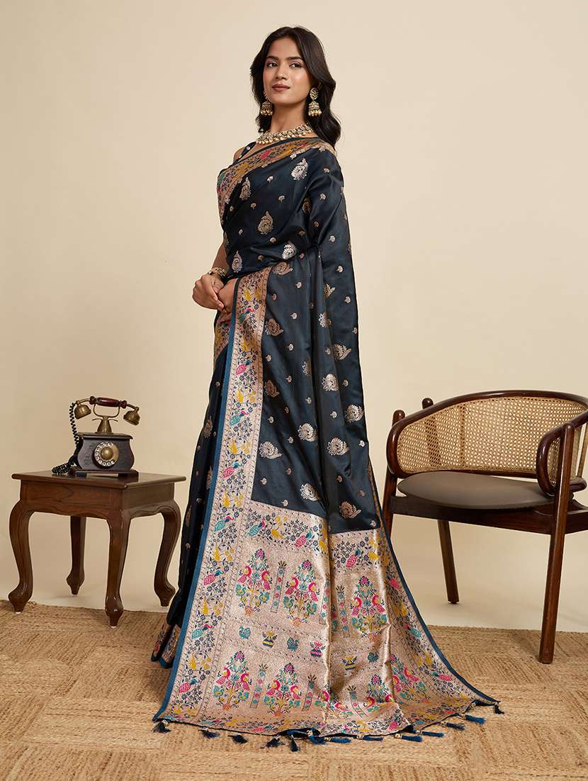 women self design paithani saree with blouse - 22298744 -  Standard Image - 1
