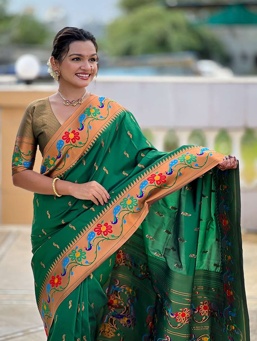 women self design paithani saree with blouse - 22298773 -  Standard Image - 4