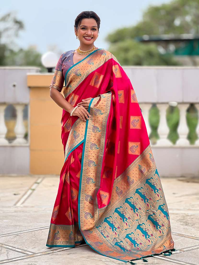 women self design banarasi saree with blouse - 22298786 -  Standard Image - 1