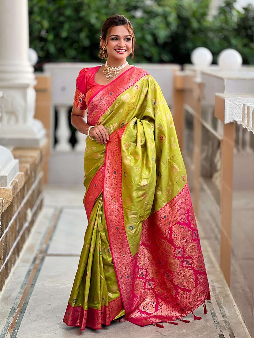 women self design banarasi saree with blouse - 22298816 -  Standard Image - 1