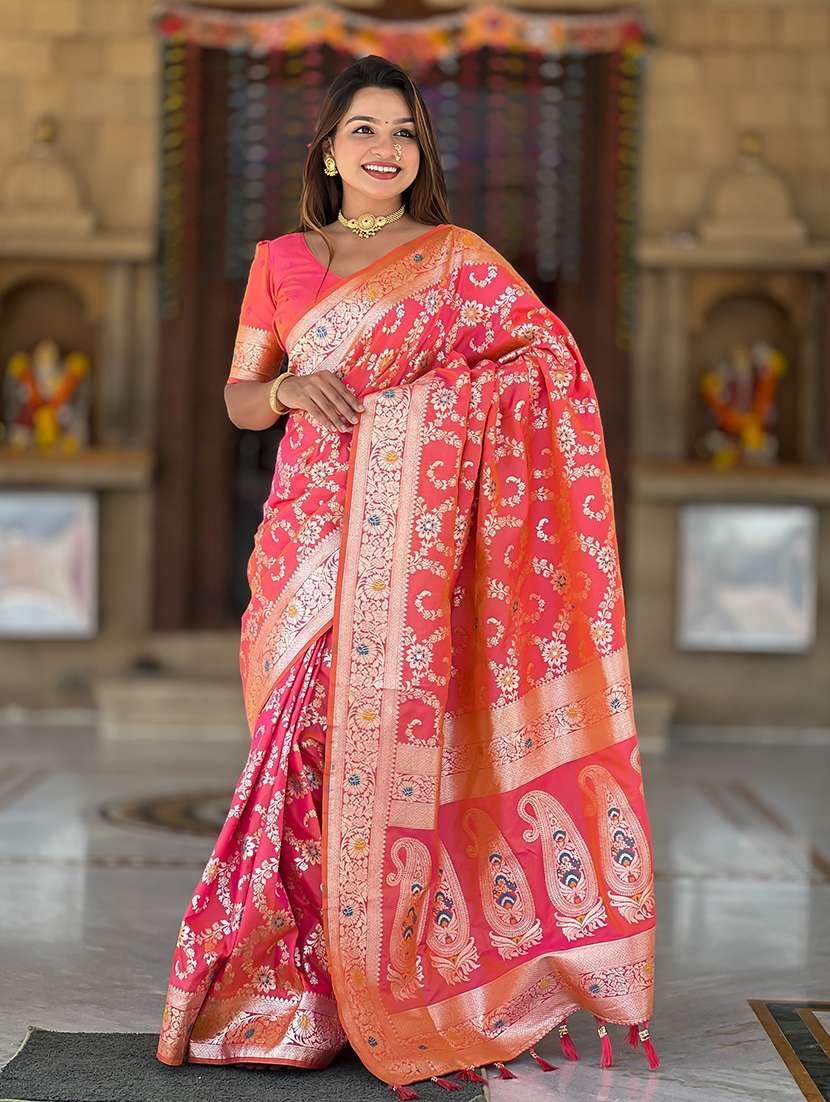 women self design banarasi saree with blouse - 22298839 -  Standard Image - 1