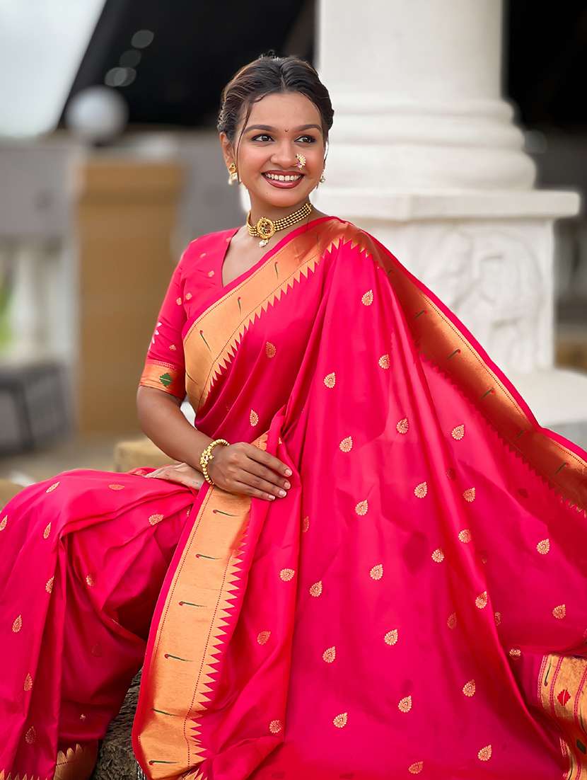 women self design paithani saree with blouse - 22298885 -  Standard Image - 4