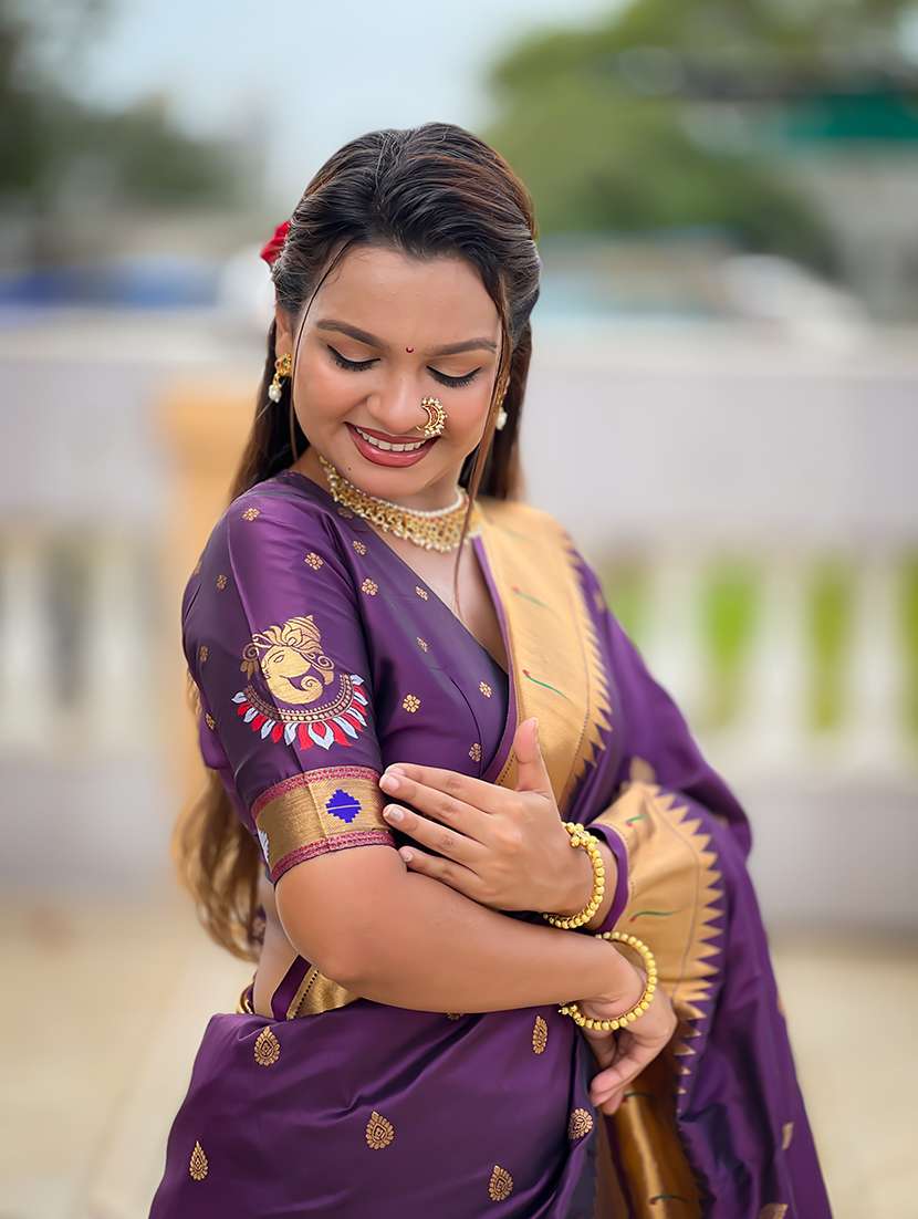 women self design paithani saree with blouse - 22298887 -  Standard Image - 4