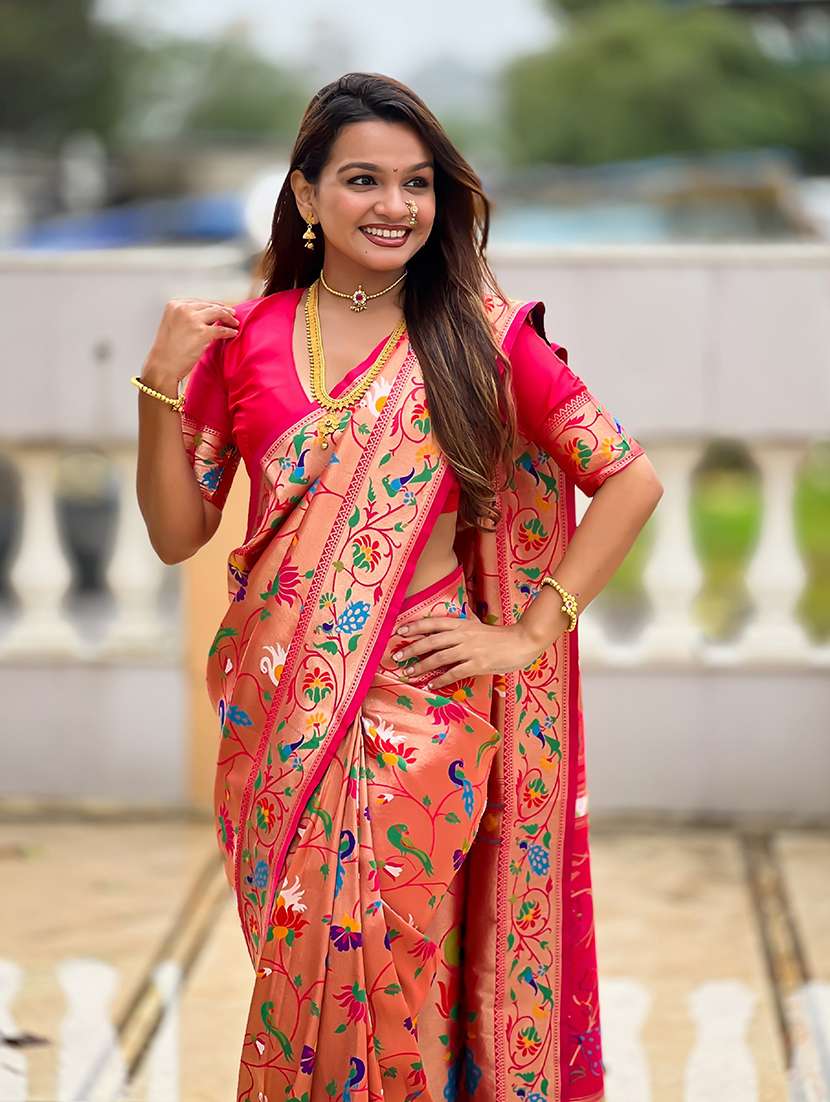 women self design paithani saree with blouse - 22298896 -  Standard Image - 4