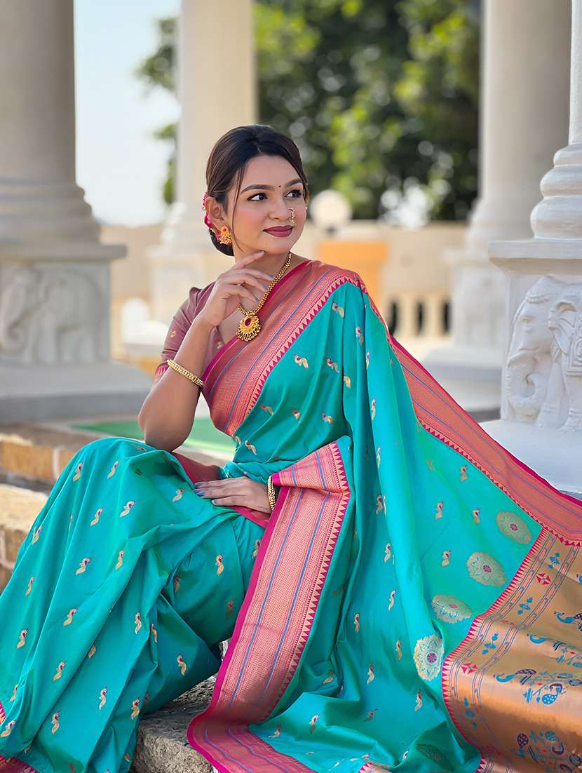 women self design paithani saree with blouse - 22298912 -  Standard Image - 4