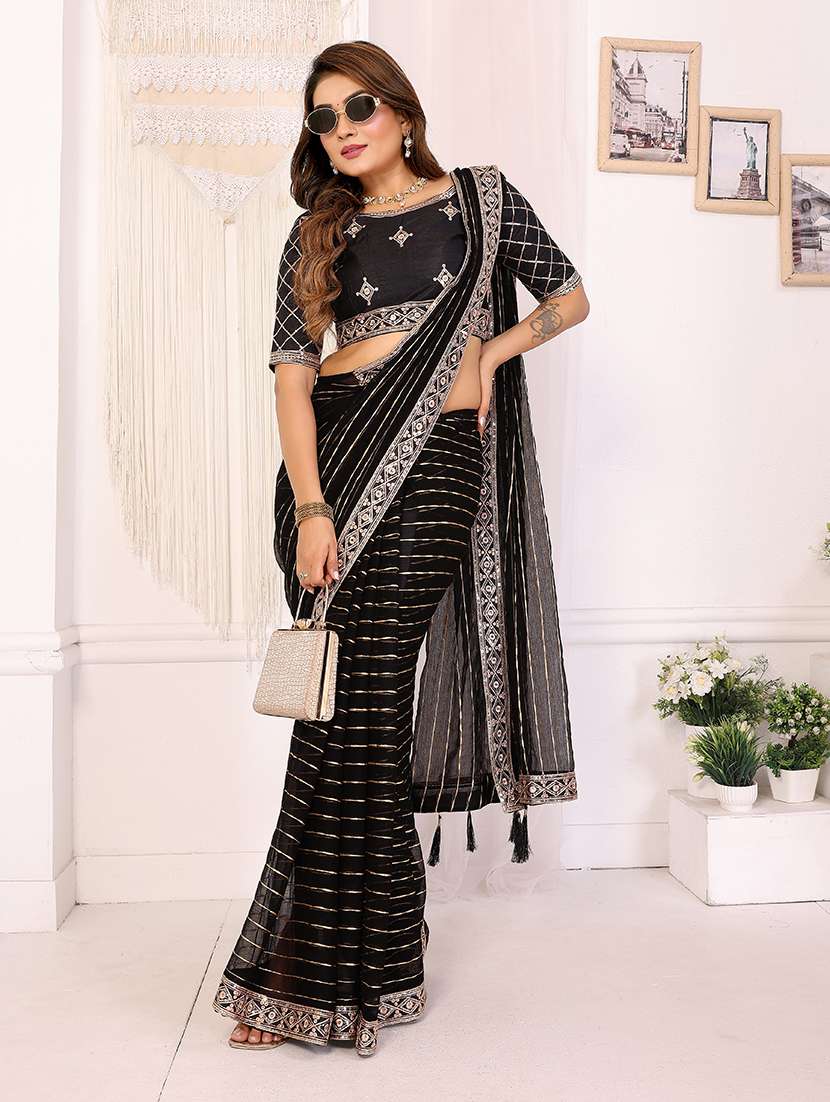 women striped bordered saree with blouse - 22298962 -  Standard Image - 1