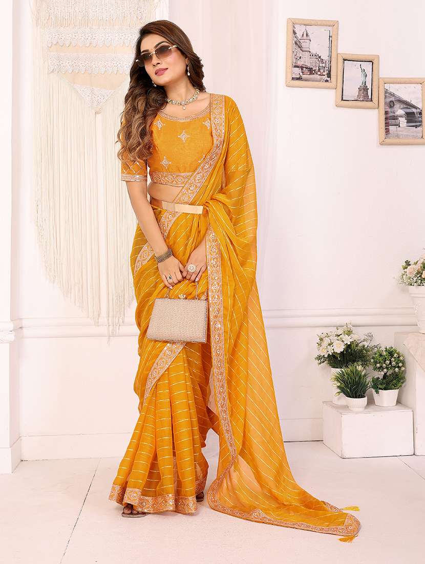 women striped bordered saree with blouse - 22298964 -  Standard Image - 4