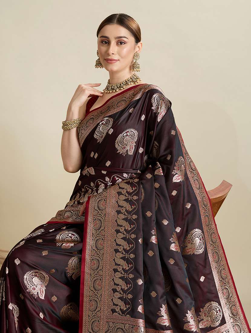 women self design banarasi saree with blouse - 22298971 -  Standard Image - 1