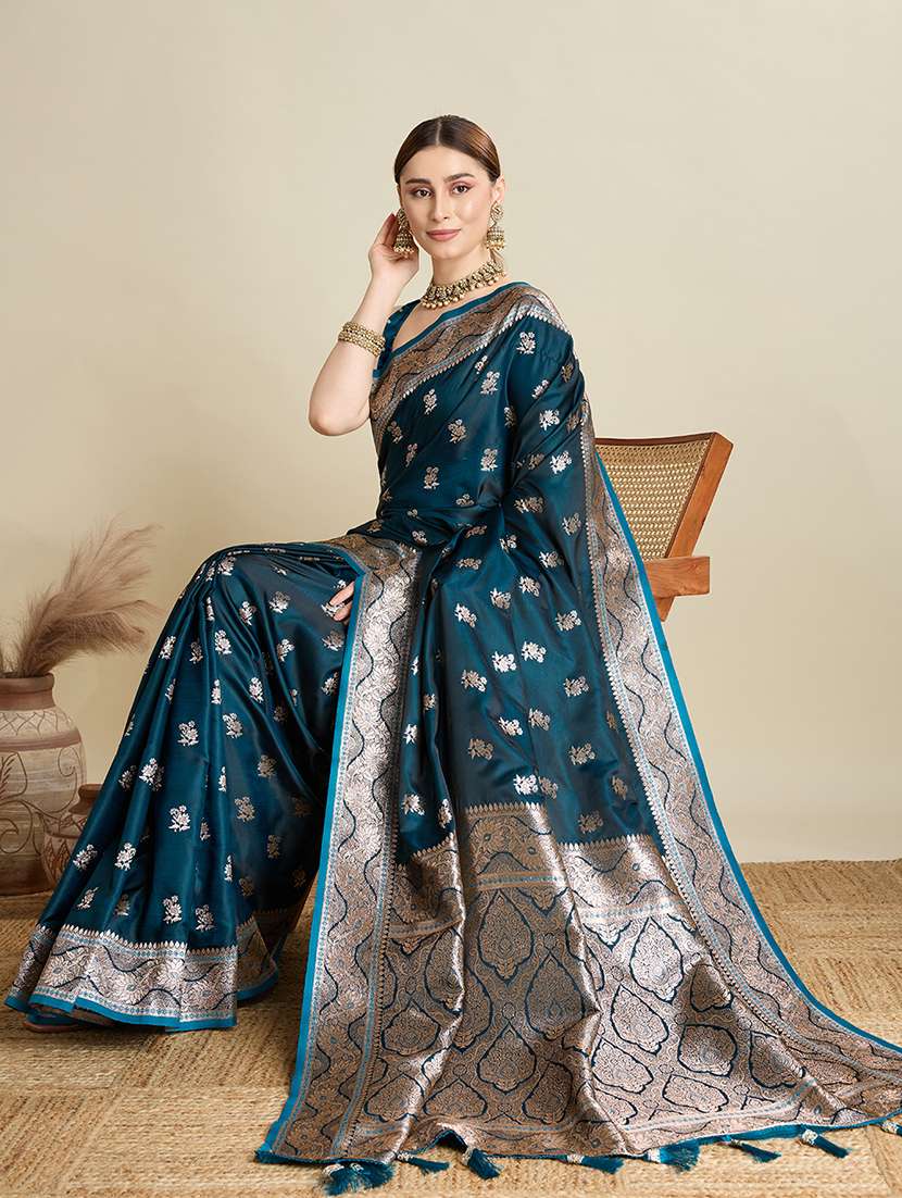 women self design banarasi saree with blouse - 22298974 -  Standard Image - 4
