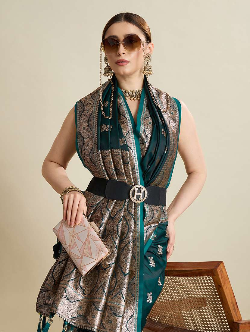 women self design banarasi saree with blouse - 22298975 -  Standard Image - 4