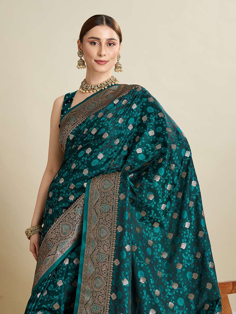 women self design banarasi saree with blouse - 22298986 -  Standard Image - 4