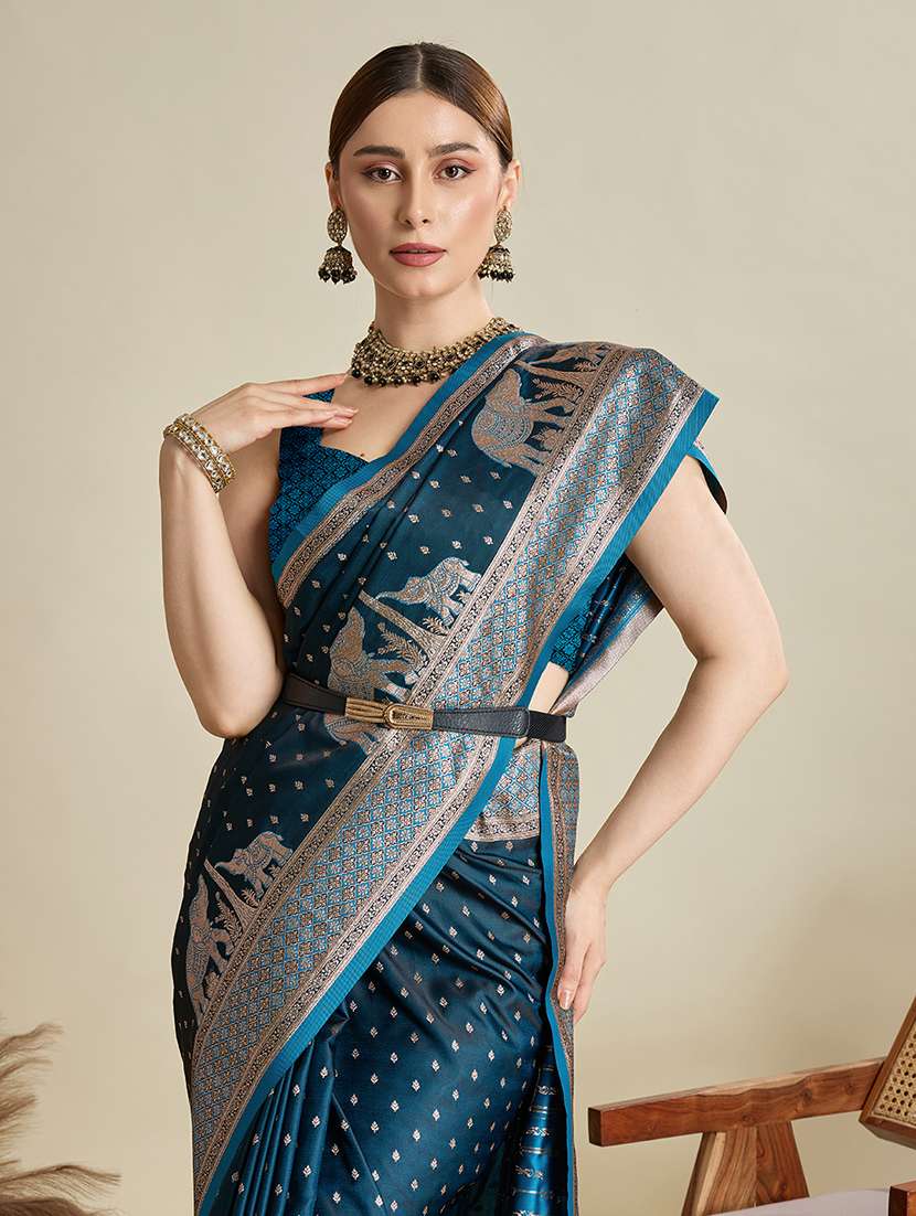 women self design banarasi saree with blouse - 22298988 -  Standard Image - 1