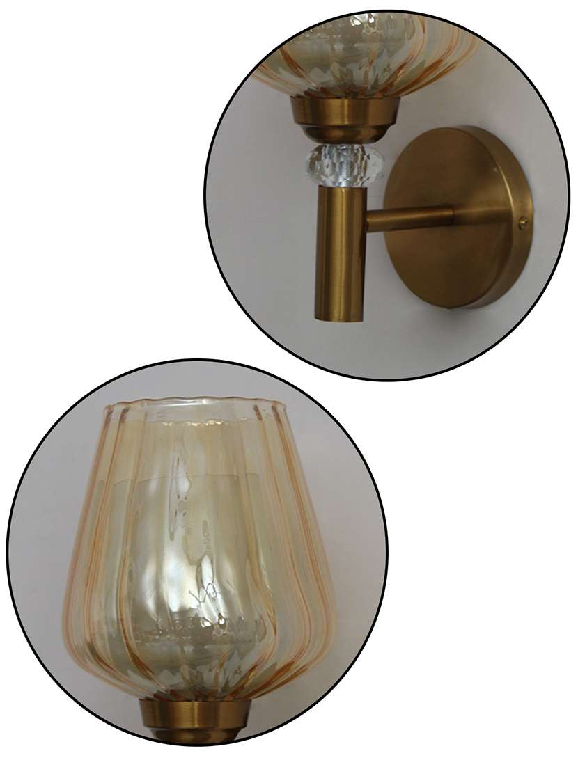 petal-shaped amber gold glass wall light - 22299125 -  Standard Image - 4