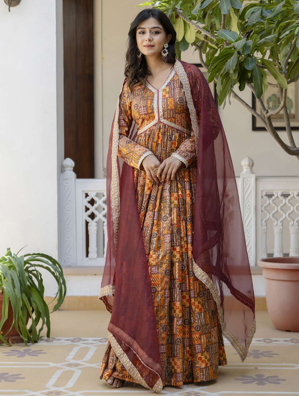 women printed long sleeve kurta with dupatta set - 22299152 -  Standard Image - 4