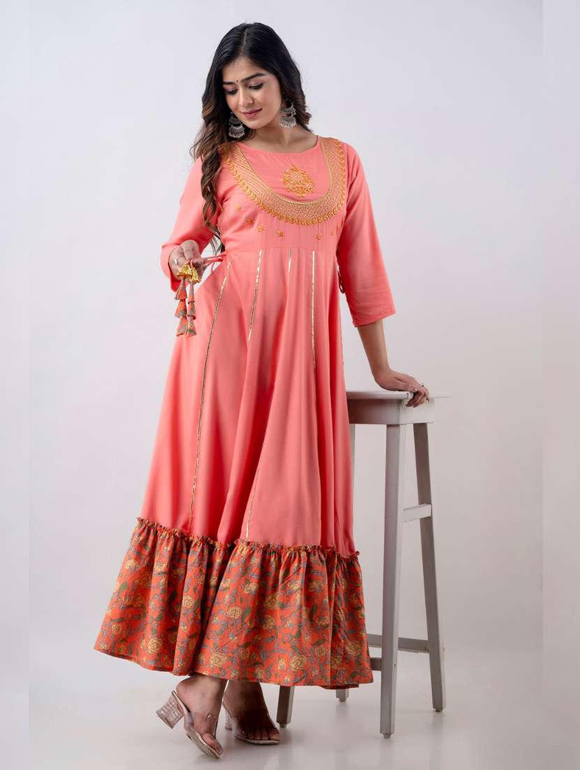 women printed three quarter sleeve ethnic dress