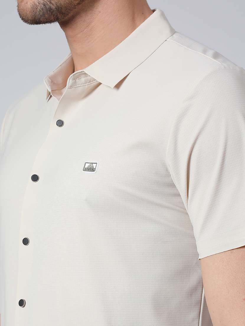 men solid short sleeve slim fit casual shirt - 22299822 -  Standard Image - 4