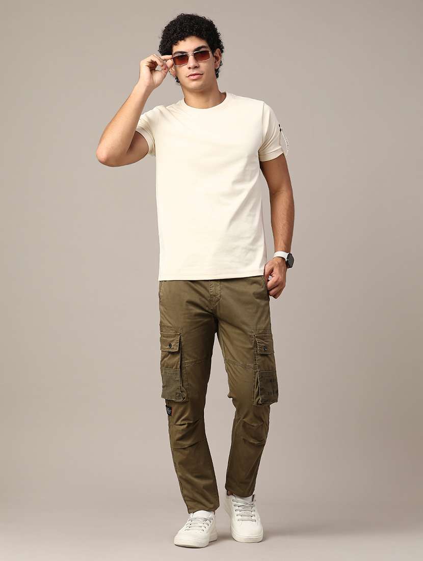 men solid mid rise regular fit cargo  - 22299922 -  Standard Image - 4