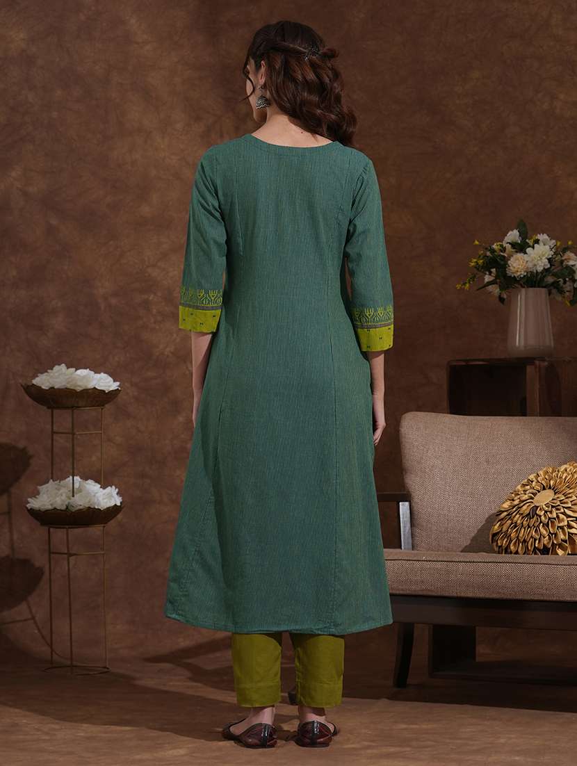 women striped three quarter sleeve a-line kurta - 22300520 -  Standard Image - 4