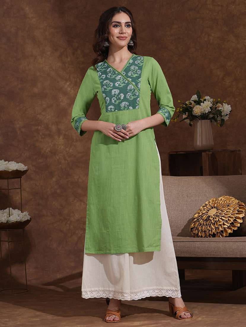 women floral three quarter sleeve straight kurta - 22300553 -  Standard Image - 1